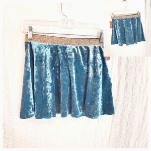 Arizona Turquoise Fawx Velvet Skirt Size M 10/12